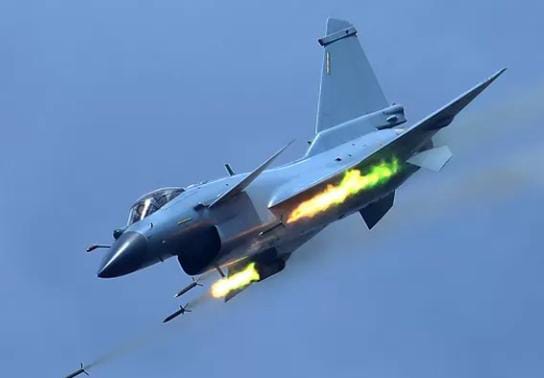 Penilaian Pengamat Asing perihal Indonesia beli J-10C dari Cina